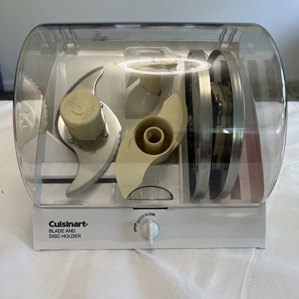 Cuisinart Blade and Disc Holder 2 Blades 2 Disc Stem Food Processor DLC-8 DLC-10